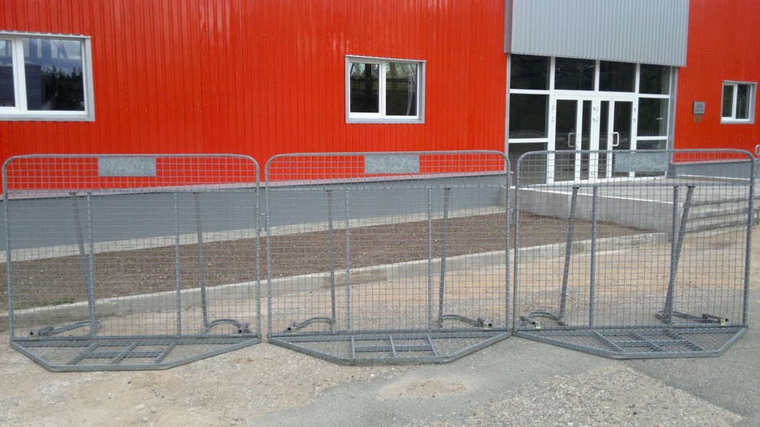 safety-barrier